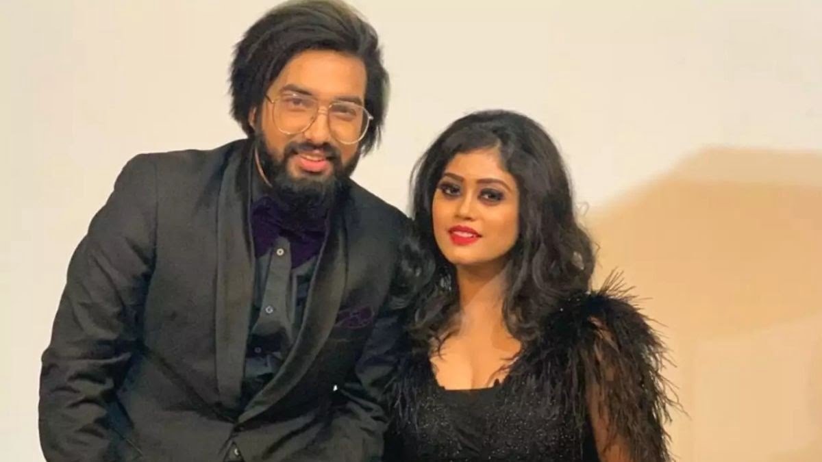 सचेत-परंपरा के नए गीत मेरी होजा ने रचा जादू