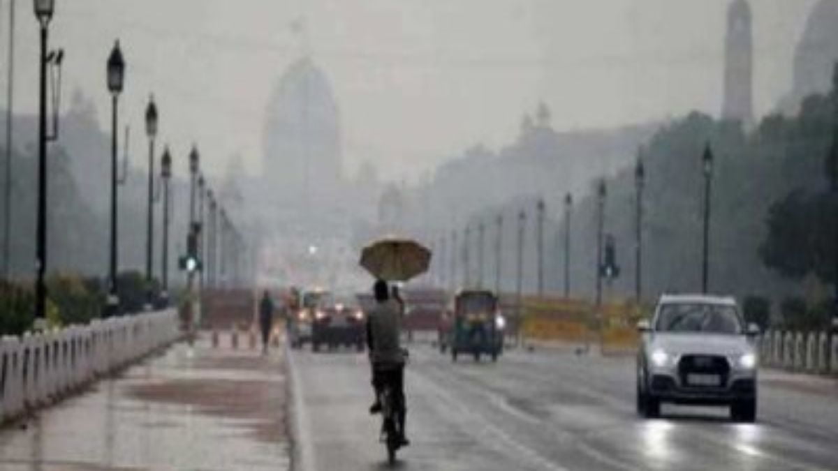 ठंड ने फिर किया लोगों को परेशान…घर से निकालने मे भी  हो रही है परेशानी..