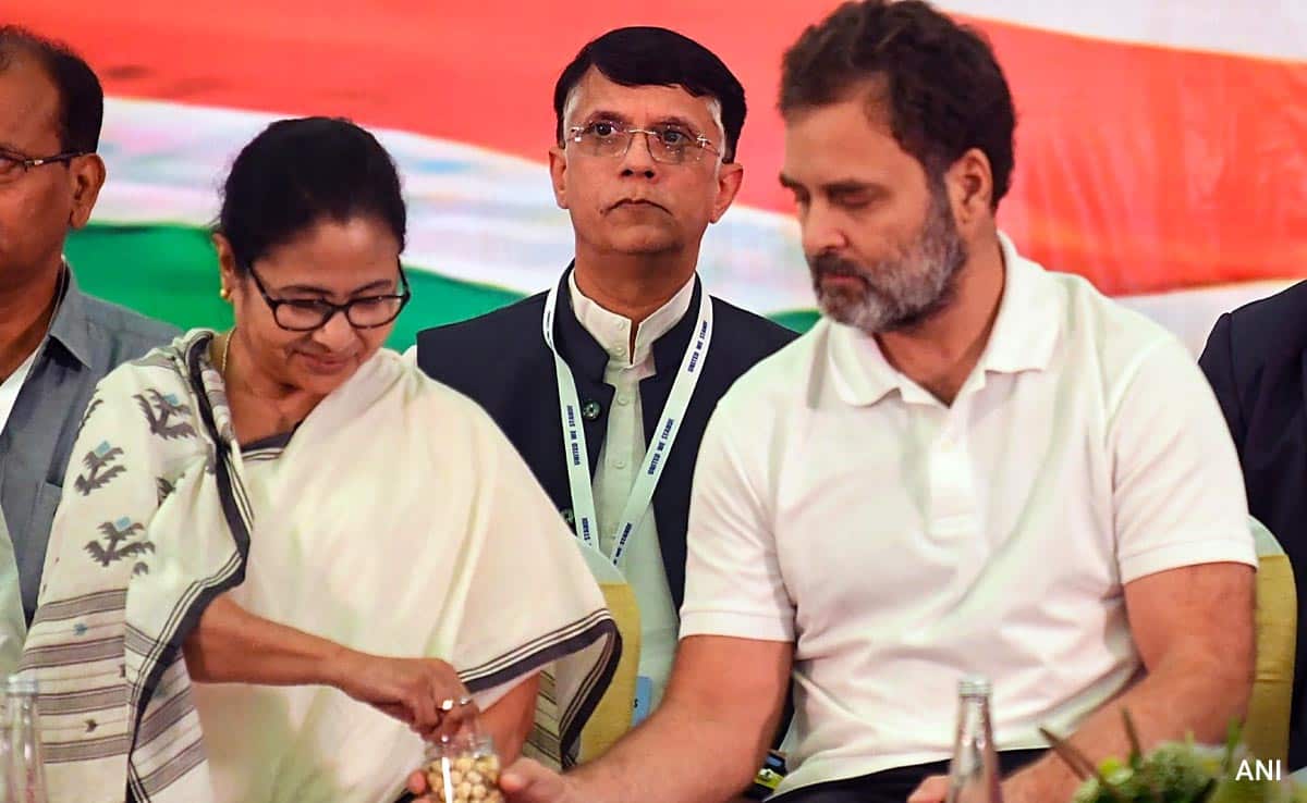 लोकसभा चुनाव नजदीक आते ही पश्चिम बंगाल की सियासत गरमाई……