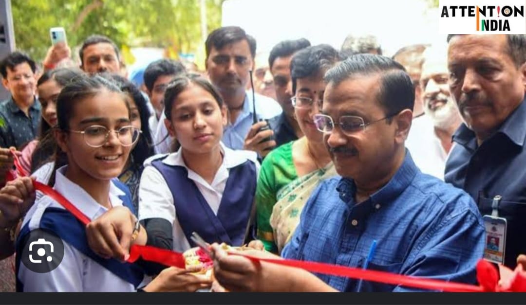 दिल्ली के मुख्यमंत्री केजरीवाल