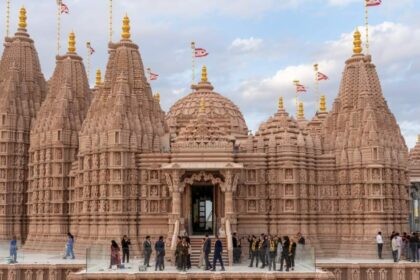 अबू धाबी में भव्य हिंदू मंदिरः एक अद्भुत रचना